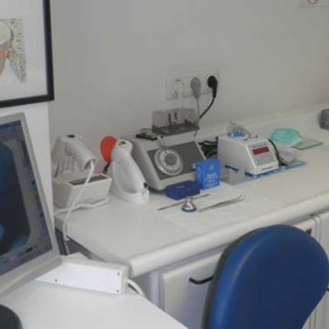 clínicas dentales Santander